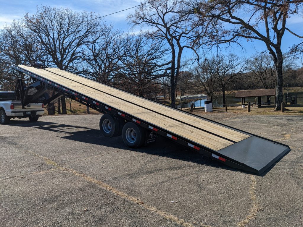 40' Gooseneck Hydraulic Tilt with 10,000# Axles - Kerr Bilt Trailers